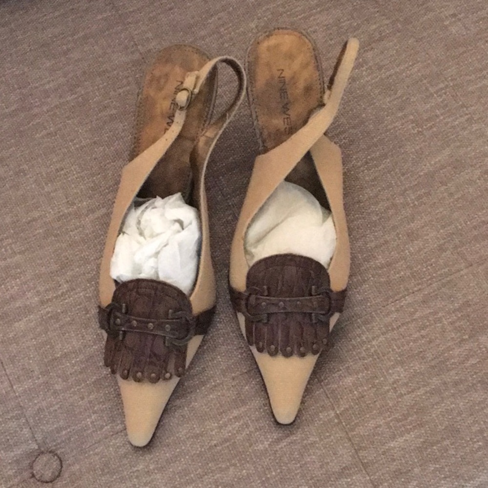 Nine West Pointed Shoes